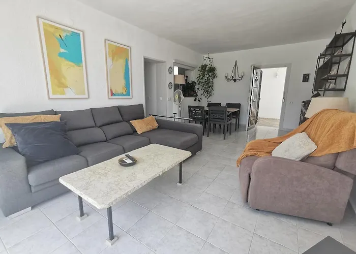 Fuengirola, Torreblanca Sea Views *